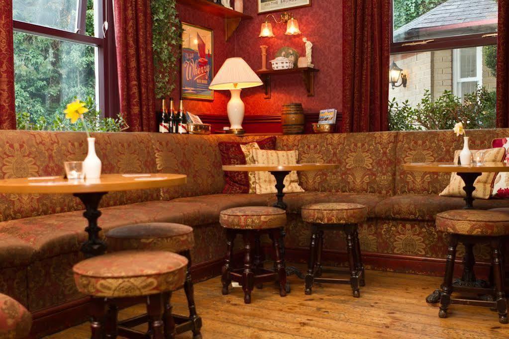 Stuart House Hotel Кингс Лин Екстериор снимка