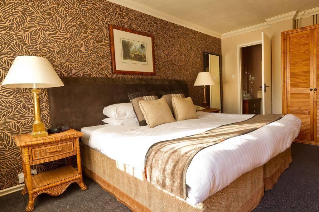 Stuart House Hotel Кингс Лин Екстериор снимка